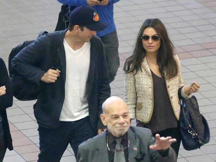 ashton-mila-lax-30sept13-14 (700x525, 337Kb)