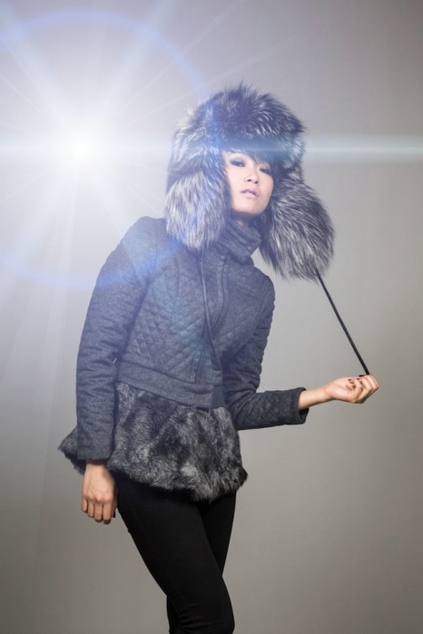 Sonjia-Williams-for-Annabelle-New-York-quilted-cashmere-blend-jacket-with-kidskin-peplum-and-silver-fox-trapper-hat-550x825 (466x700, 141Kb)