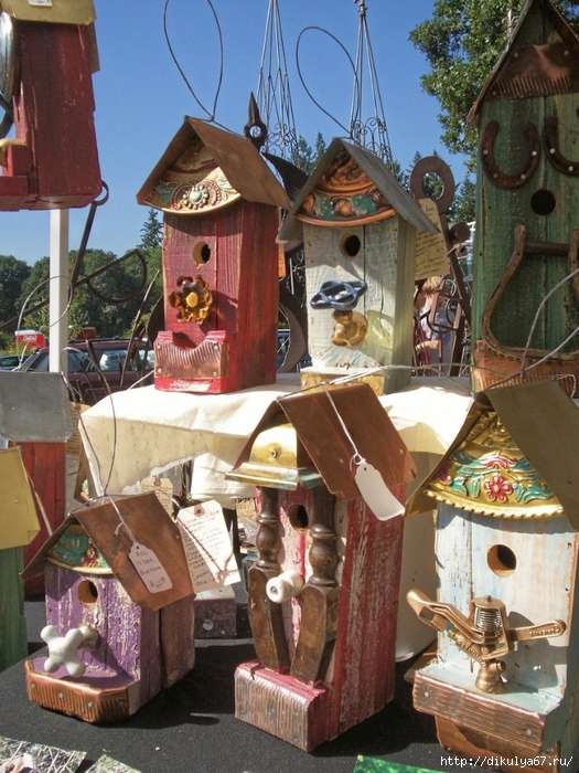 Colorful_Birdhouses_by_KelbelleStock (525x700, 338Kb)