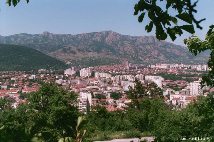 3925311_sliven_bolgariya (700x466, 200Kb)