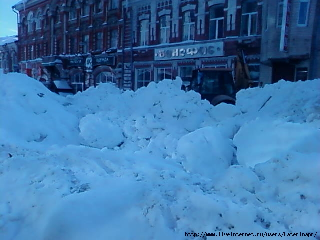 1382683581_snezhnuye_zavaluy (640x480, 136Kb)