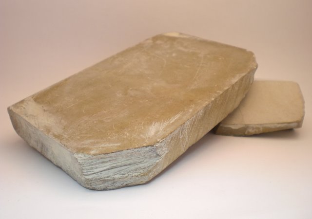 Stone (640x450, 28Kb)