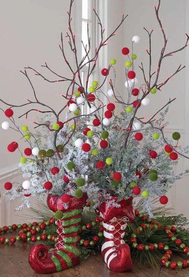 Alternative-Christmas-tree-ideas-tree-from-branches-and-decorations (375x550, 144Kb)