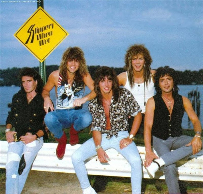 Bon Jovi You Give Love A Bad Name.  (700x671, 465Kb)