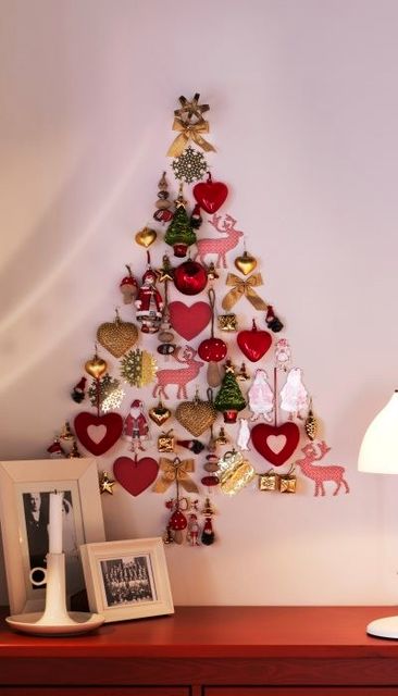 wall-christmas-tree-ideas-12 (366x640, 37Kb)