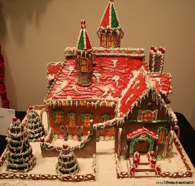 Candied-Gingerbread-House-2-660x630 (660x630, 344Kb)