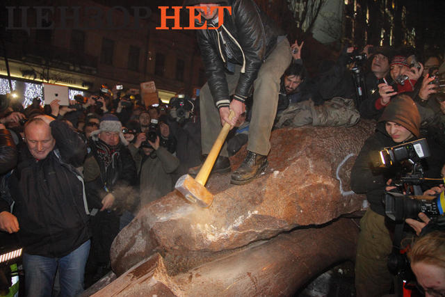 1386743597_ukrlen2 (640x427, 56Kb)