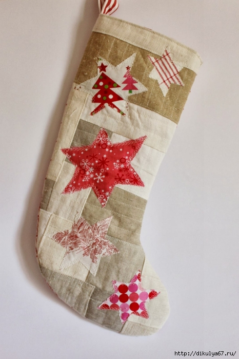 Christmas stocking antique linen patchwork red stars (466x700, 200Kb)