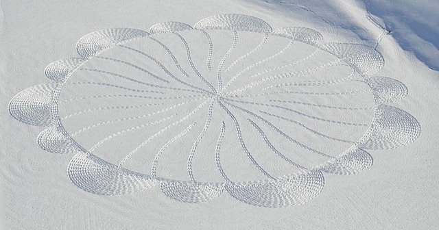 snow-stomping-patterns-13 (640x336, 117Kb)