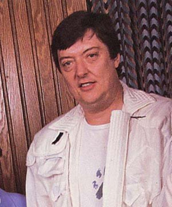 Bryan Chas Chandler6 (581x700, 342Kb)