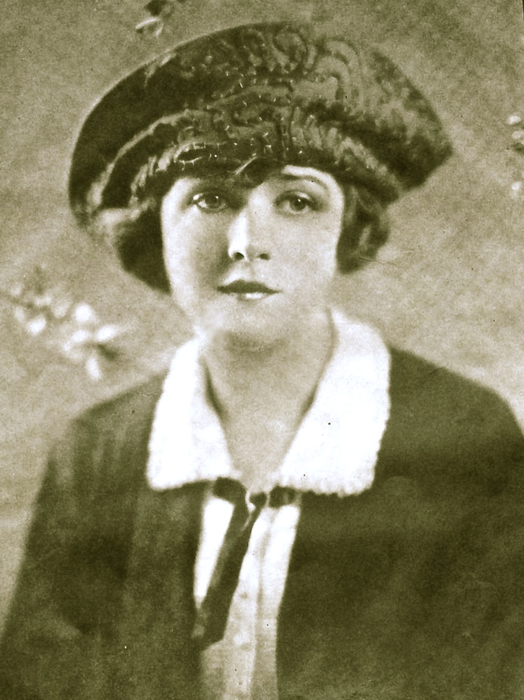 Katherine_MacDonald_1922 (524x700, 340Kb)