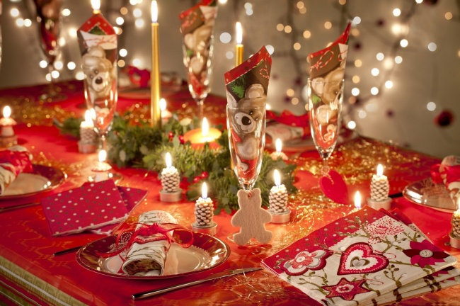 5644427_50095106501449581101happy_holidays_arrangement_christmas_hdwallpaper1587815 (650x432, 127Kb)