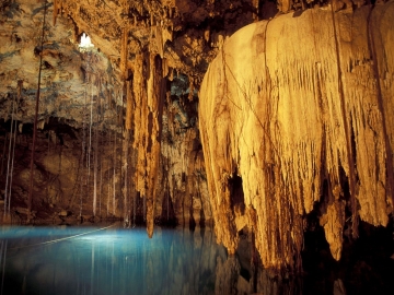Nature-caves-Mexico-underground-lakes-rock-formations_1920x1440_fonxl.ru (3) (360x270, 107Kb)