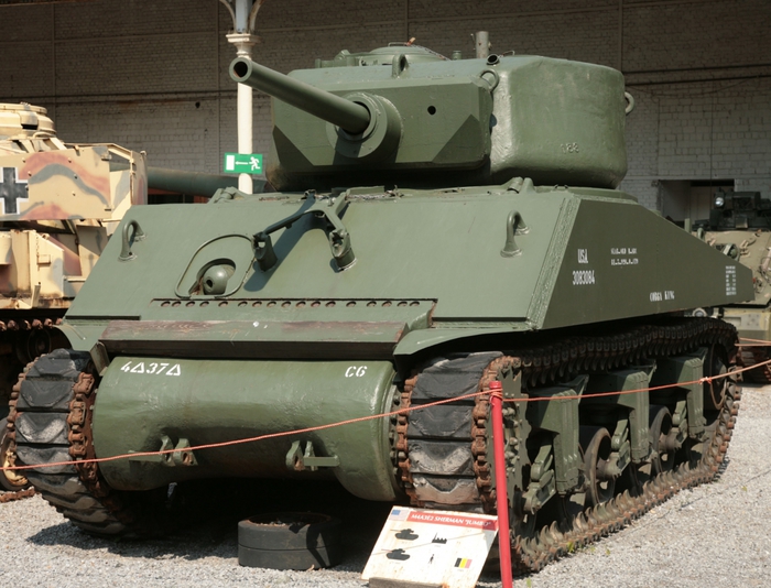 4514057_M4A3E2_Sherman_Jumbo_75mm_gun (700x534, 289Kb)