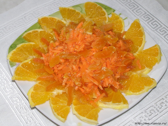 5745884_Oranjevii_salat_dlya_ylychsheniya_nastroeniya_i_immyniteta (700x525, 288Kb)