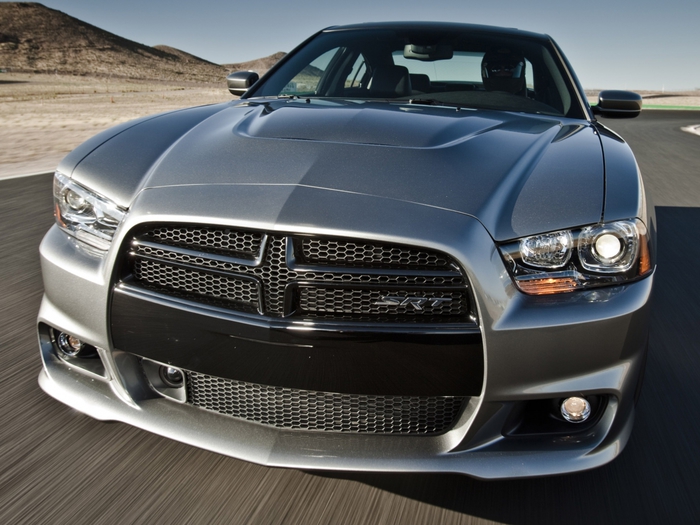 3571750_DodgeChargerSRT82011Photo29 (700x525, 253Kb)