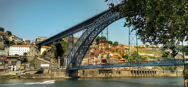 4592859_1499353335_bridge2321404_640 (640x296, 99Kb)