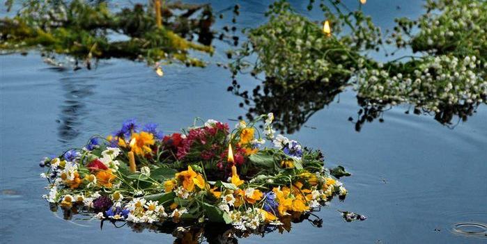 6098670_foto1_Venki_na_vode (700x351, 53Kb)