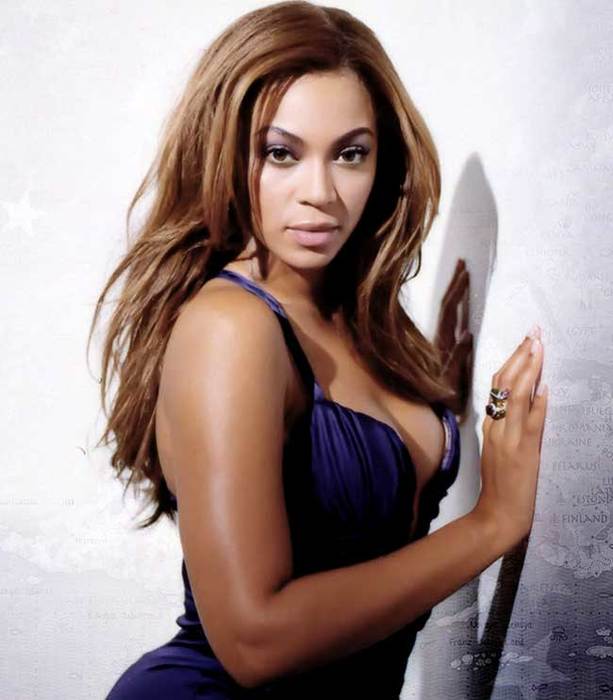 5284814_1abeyoncewallpaper1 (613x700, 41Kb)