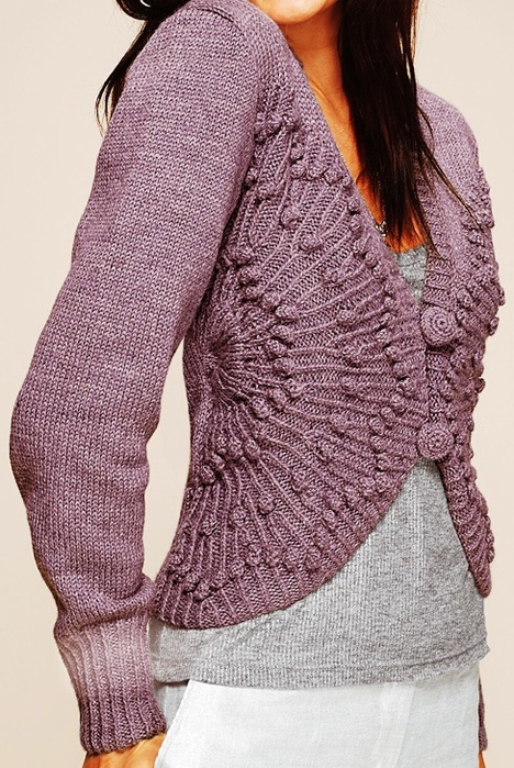 1502694997_zhakets_zakruglyonnuymi_polochkami (468x700, 173Kb)