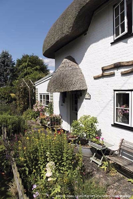 traditional-english-thatched-cottage (466x700, 280Kb)