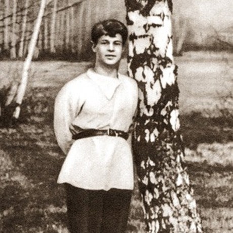 Редкие фото Сергея Есенина. С матерью. На пляже. В форме