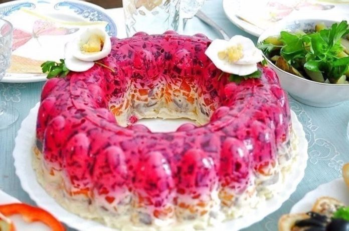 Volshebnii_salat_s_orehami_i__izumom