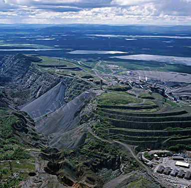 Mine_in_Kiruna_@toj-02353 (383x377, 125Kb)