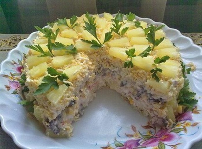 Топ 10 самых удачных и вкусных салатов на Новый год!