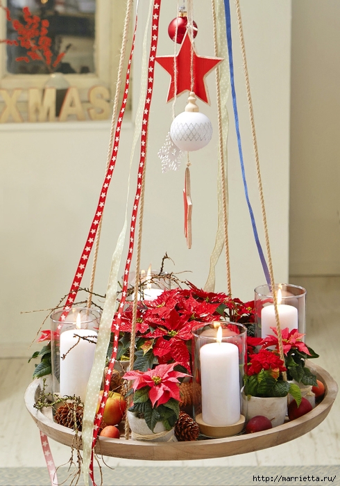 Подвесной рождественский венок с пуансеттией своими руками (1) (490x700, 275Kb)