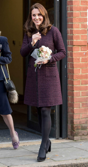 princess-kate-magic-mums-12dec17-07 (369x700, 273Kb)