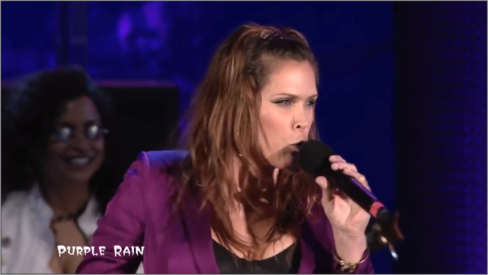 Jeff Beck & Beth Hart Purple Rain (Live 2017). (700x394, 415Kb)
