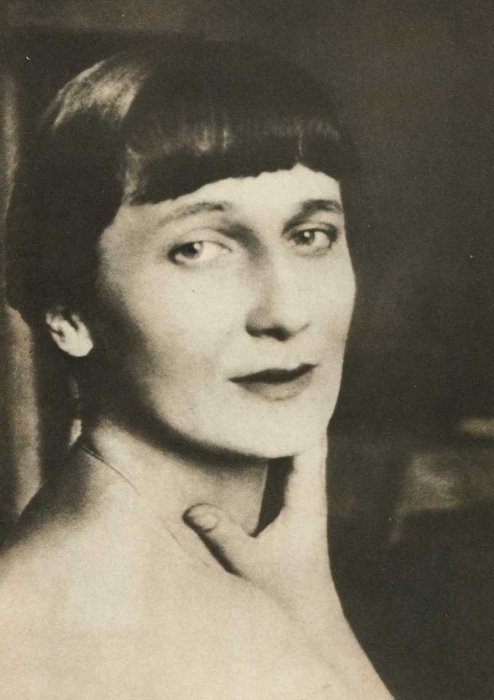 anna_ahmatova (494x700, 49Kb)