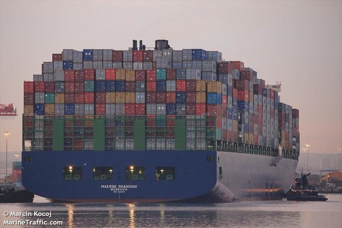 MAERSK_SHANGHAI-800x533 (700x466, 248Kb)