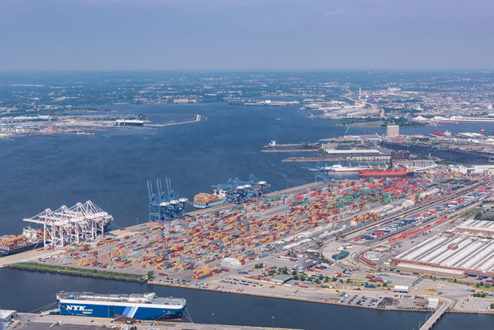 The Port of Baltimore (700x467, 434Kb)