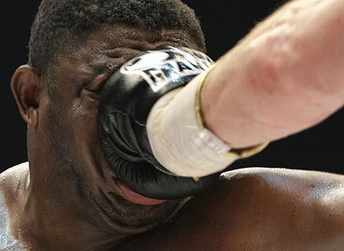 6098670_foto7_tolstaya_lobnaya_kost__1274929168_knockout5 (700x512, 51Kb)