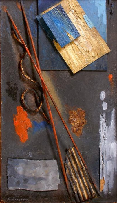 1945 . Technique mixte et collage (huile, carton, bois et métal) 4627 . (404x700, 113Kb)