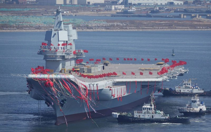 2017-04-26T040947Z_2089802432_RC19D024E920_RTRMADP_3_CHINA-MILITARY-CARRIER-800x500 (700x437, 302Kb)