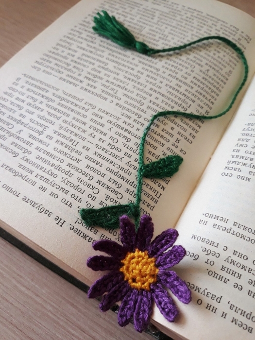 Crochet Flower Bookmarks pattern free