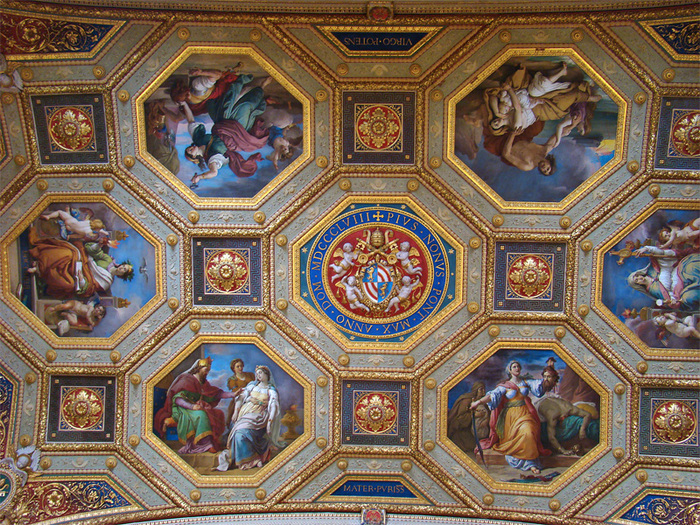   - Ceiling Frescoes in sala dell'Immacolata in Vatican Museum.  1858 . (700x525, 351Kb)