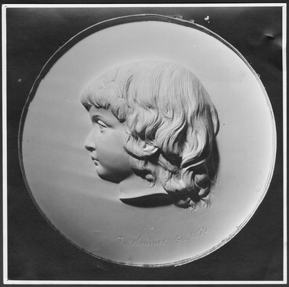 1854 Portrait of Charles Howitt. White plaster tondo. D= 11.5 cm  (418x415, 55Kb)