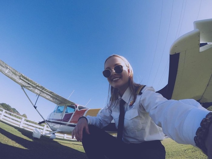 Девушка пилот из Новой Зеландии покоряет Инстаграм красивыми пейзажами