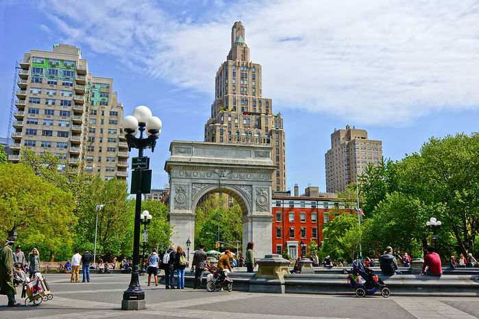 5229398_1280pxNYC__Washington_Square_Park (700x466, 116Kb)