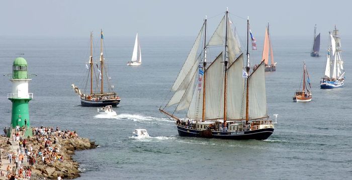 warnemuende-hanse-sail (900x559, 46Kb)