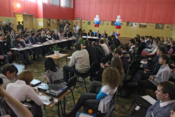 6098670_foto7_diskyssiya (600x400, 79Kb)