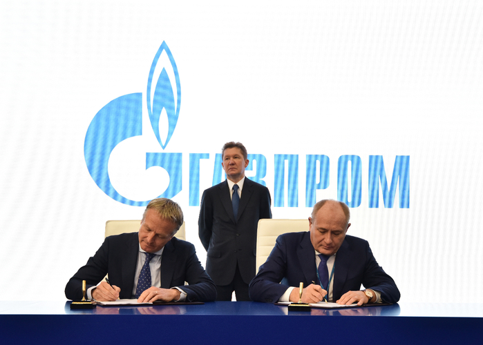 gazprom-shell-ink-baltic-lng-pre-feed-agreement (700x500, 251Kb)