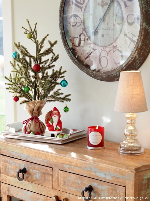 Mini-Christmas-Tree-Foyer-Mini-Christmas-Tree-Table-Mini-Christmas-Tree (525x700, 321Kb)