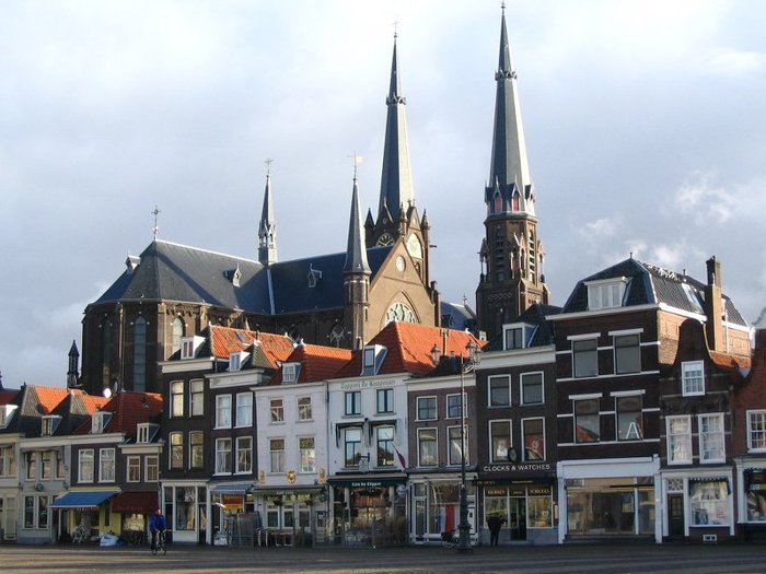 43_Delft_Netherlands_1_church (700x525, 75Kb)