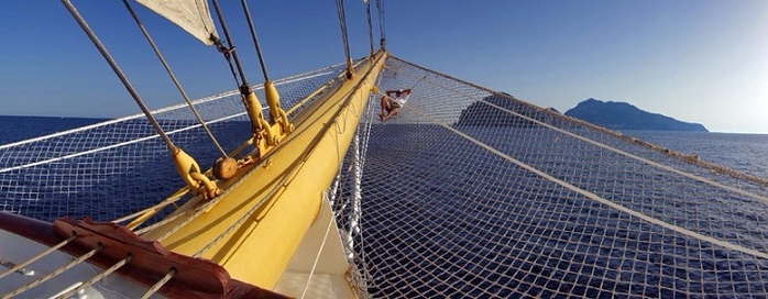 14719162-velikolepnyj-royal-clipper-samoe-bolsho (700x272, 241Kb)