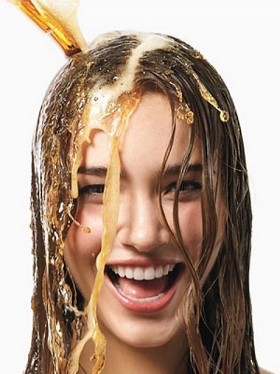 5420033_girlwashinghairwithbeer (400x533, 68Kb)